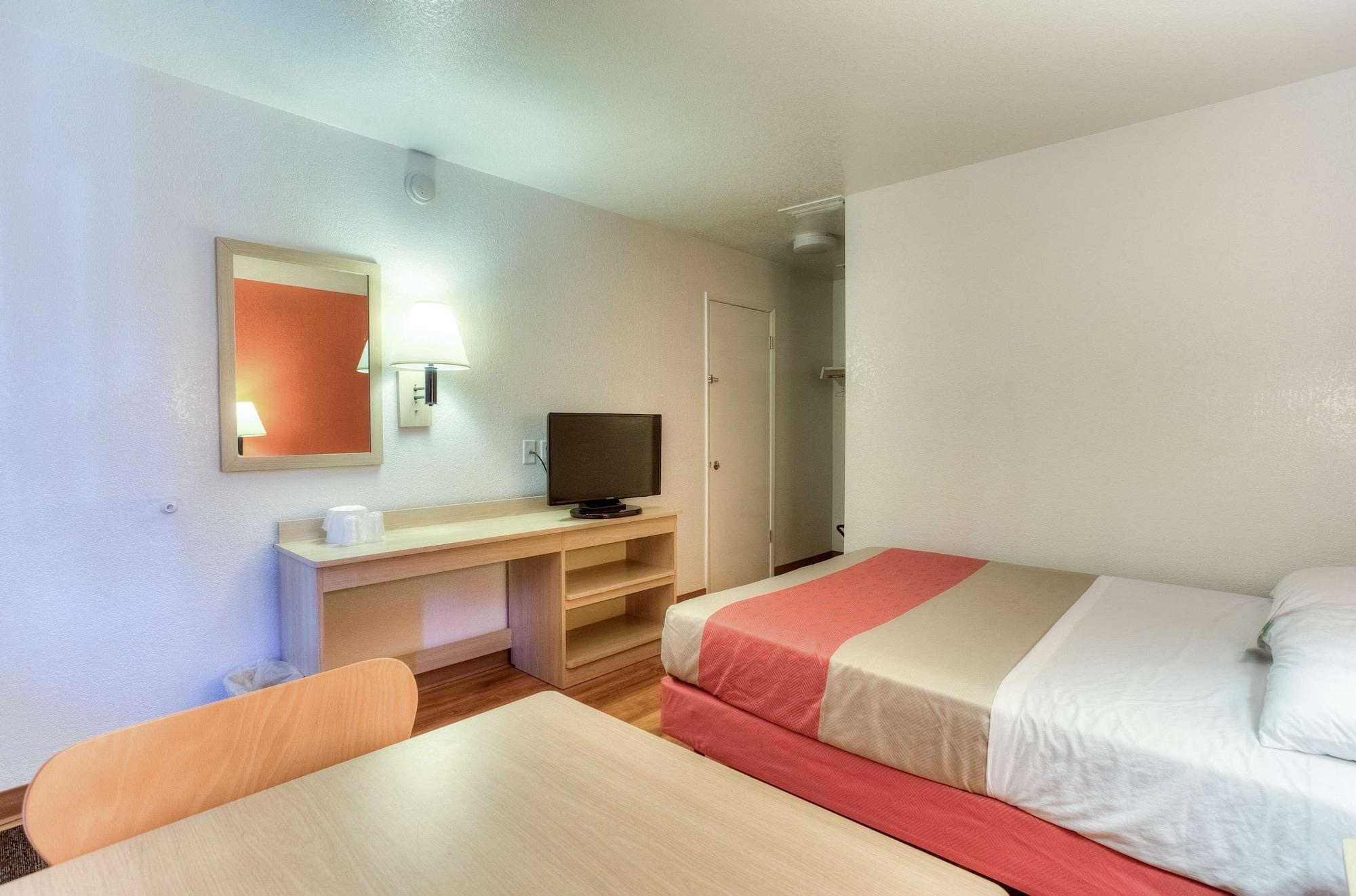 Motel 6-Tigard, Or - Portland South - Lake Oswego Zewnętrze zdjęcie