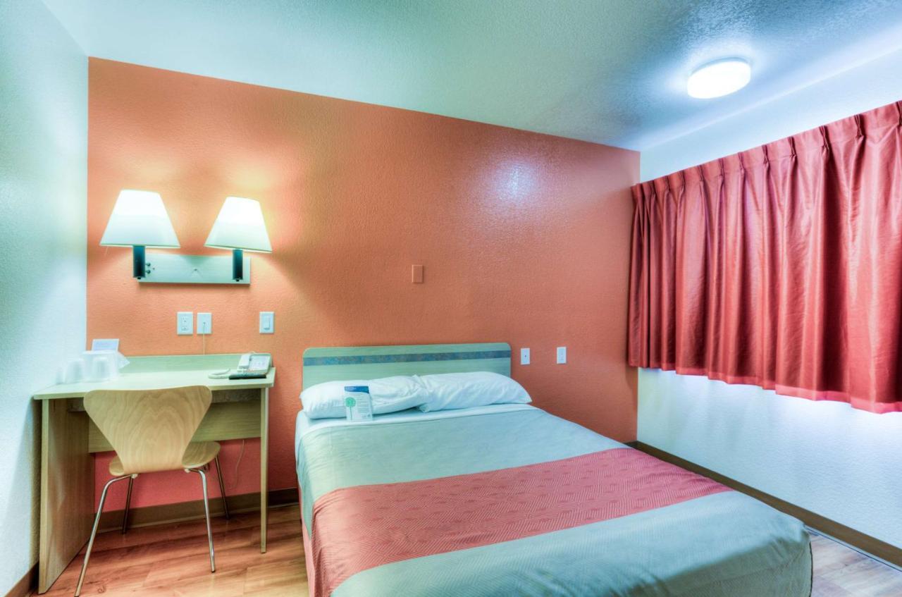 Motel 6-Tigard, Or - Portland South - Lake Oswego Zewnętrze zdjęcie