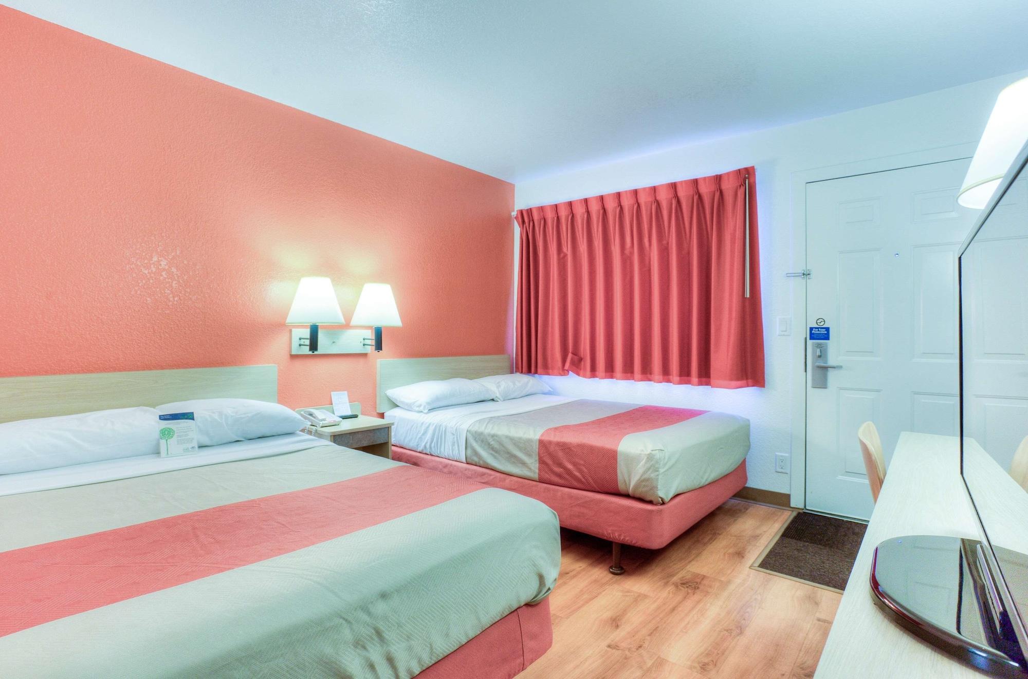 Motel 6-Tigard, Or - Portland South - Lake Oswego Zewnętrze zdjęcie