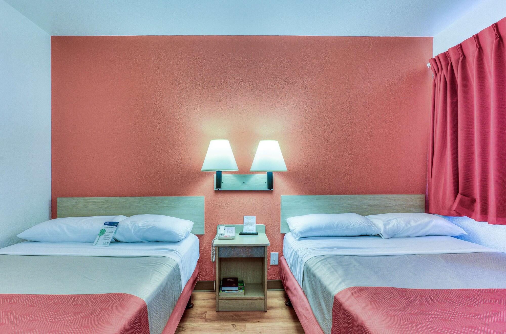 Motel 6-Tigard, Or - Portland South - Lake Oswego Zewnętrze zdjęcie